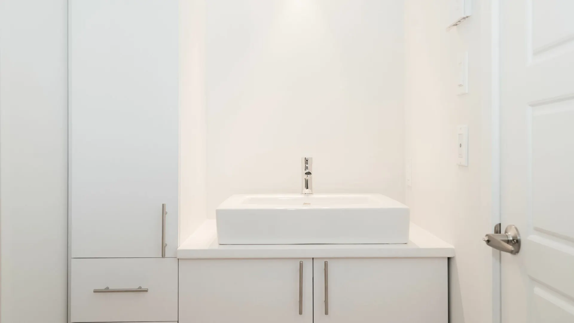 Chic 1Br In The Village By Sonder 몬트리올 0*,